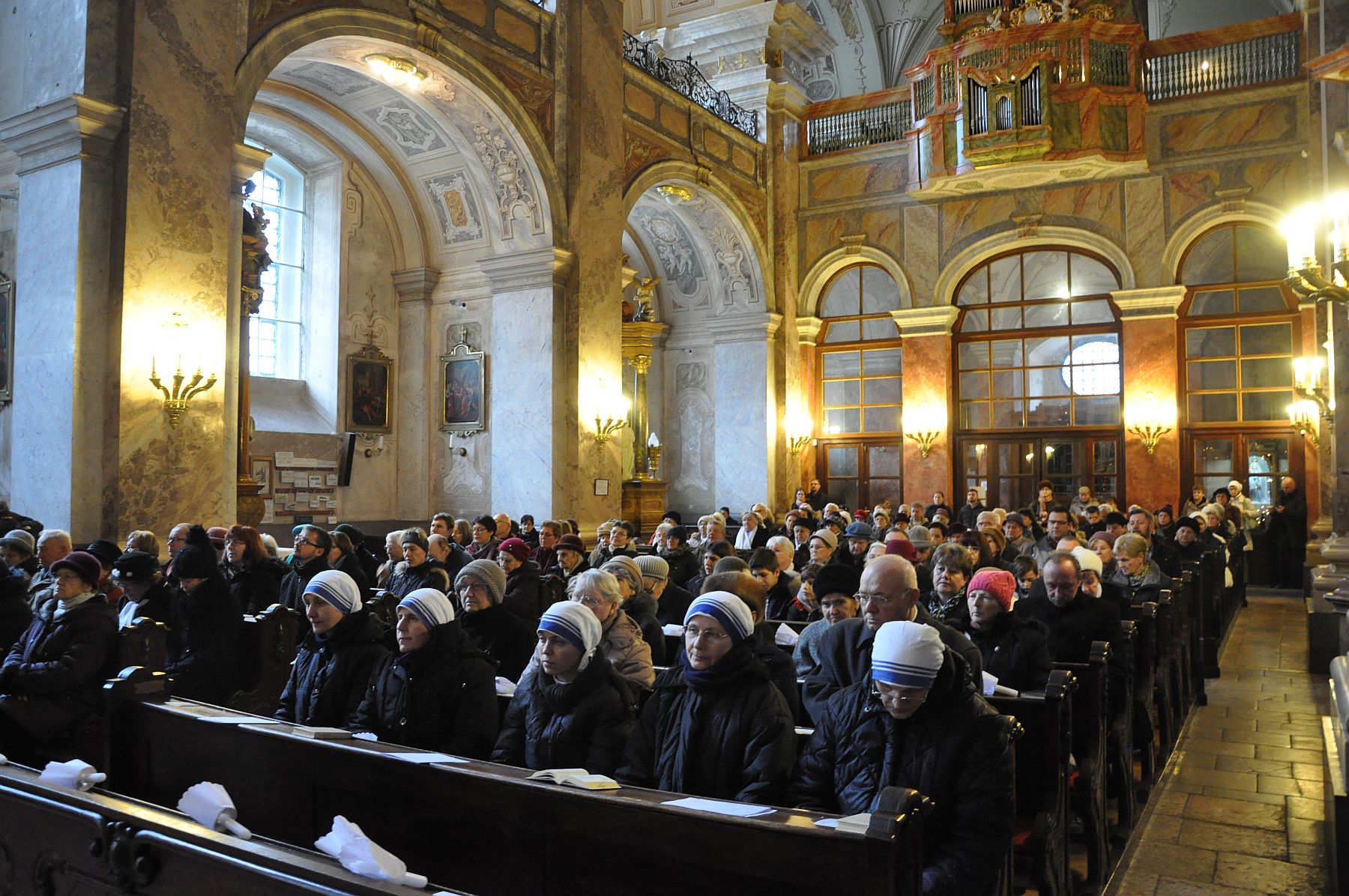 Gyertyaszentelő Boldogasszony ünnepe Székesfehérváron